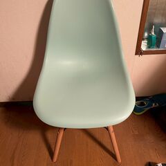 【無料でお譲りします】【引き渡し日限定】美品ラウンドチェア_2C