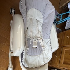 お値下げしました❣️ベビー用品　コンビ　ハイローチェアの画像