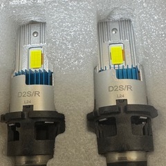 デリカD5等　D2S/D2R  　LEDヘッドライトD2S/Rの画像