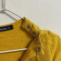 Moujonjon フリル付きトップス 90㎝ ベビー服の画像