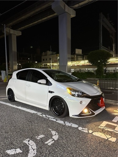 TOYOTA アクア　g's