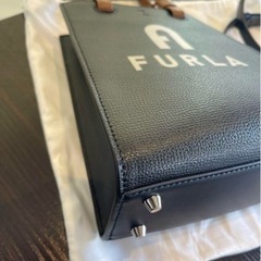 FURLA ウ'ァーシティスタイル2way 未使用に近いの画像