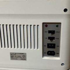 【ジャンク品】ディスプレー型ポータブル保冷温庫8L ミニ保冷温庫の画像