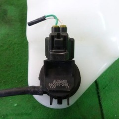 7/5限定【中古】コペンDBA-LA400K ウォッシャータンクの画像