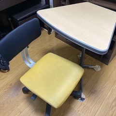 [引き取りに来れる方限定]デスクセット