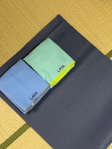 【爆買い！】 LAVA YOGA 塚口の 👑) (まるまる 3点 ラバヨガラグヨガマット エクササイズグッズ
