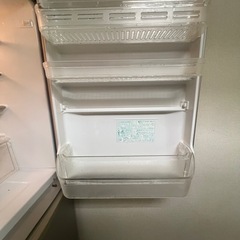 シャープ冷蔵庫　2008年
の画像