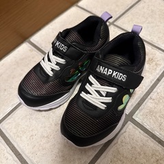 新品　17㎝　ANAP KIDSハートスニーカー