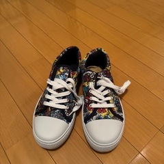 新品・未使用/MARVEL スニーカー
