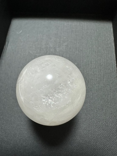 天然石】希少！アゼツライト虹入り 丸玉◇スフィア 50ミリ玉 スフィア
