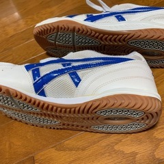 値下げ！asicsシューズの画像