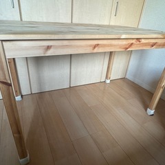 IKEA ダイニングテーブルの画像