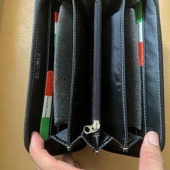 未使用品　合成皮製長財布　の画像