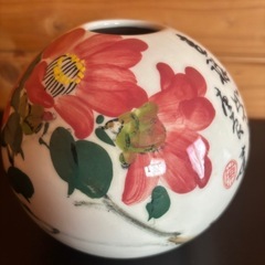 Ｃ　花と鳥の絵柄 陶器花瓶　台湾製　花入れ　化粧箱入りの画像