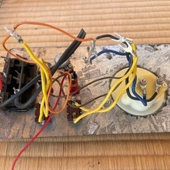 電圧計・トグルスイッチ付き　コンセントプレートの画像