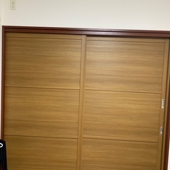 寝室とダイニング間　扉