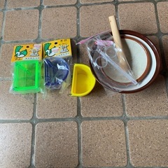 レトロな鳥かご　鳥籠　餌入れ、雛を育てる道具セット　オブジェの画像