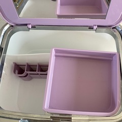 化粧ボックス
の画像