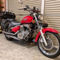スズキ　イントルーダー250LC