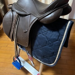 ⭐️ゼッケン付き　乗馬用　鞍　100鞍程度使用⭐️の画像