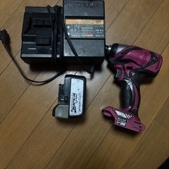 14.4V インパクトドライバーHitachi WH14DBAL2の画像