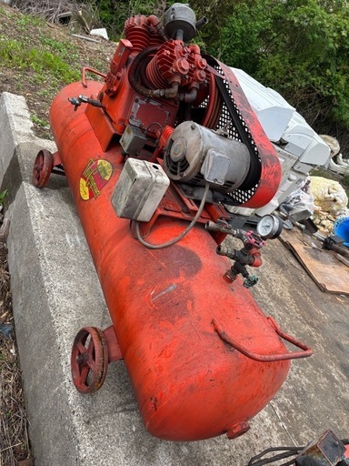 FUJI エアーコンプレッサー 200V