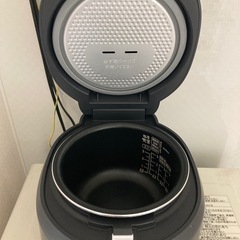 炊飯器 3合 マイコン式　アイリスオーヤマの画像