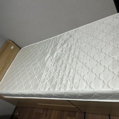 シングルマットレス綺麗です