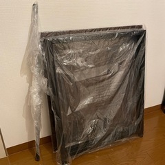 ★美品★コンパクトな仕事机の画像