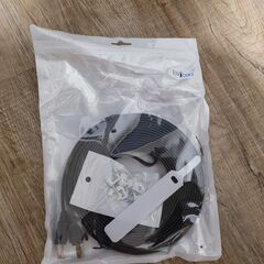 新品未開封　Lovicool CAT8 LANケーブル 10m カテゴリー8 高速 フラットタイプランケーブル 有線lan RJ45金メッキコネクタ ツメ折れ防止 イーサネットケーブル PC モデム ​ルーター PS3 PS4 Xbox等に対応 ブラックの画像