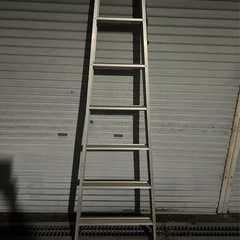 脚立兼梯子