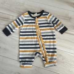 まとめ売り）新生児　長袖　ロンパースの画像