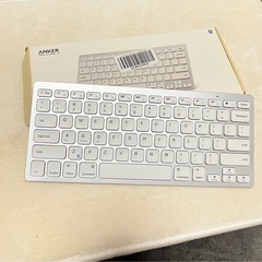 持ち運びBluetoothキーボードの画像