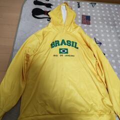 BRASILのパーカー