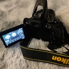 Nikon D5600 ボディ+レンズ3点セットの画像
