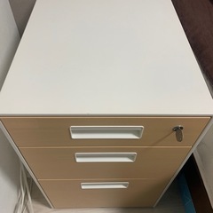 キャビネットの画像