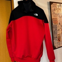 【THE NORTH FACE】バイカラー　ジップアップパーカーの画像
