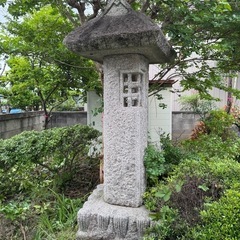 石の灯籠
