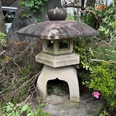 石の灯籠