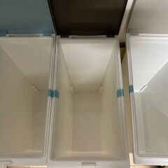 ゴミ箱（プラスチック）の画像