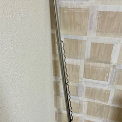 ニトリ　ステンレス巻き伸縮物干し竿（ハンガー掛け付き約1.4〜2...