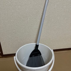 バケツとホウキ　購入予定者決定