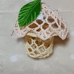 キノコ型蓋付き小物入れ