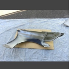 LS460 左フロントフェンダーの画像