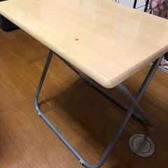 ＊決まりました＊【訳あり折りたたみデスク】傷・焦げ跡あり／現状渡...
