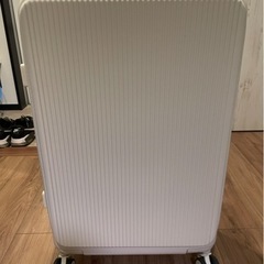 未使用 スーツケース Mサイズ