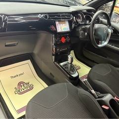 シトロエンオートモービル　DS3の画像