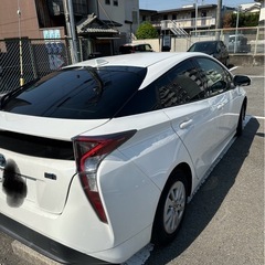 今年度自動車税込み　50 プリウス Sセーフティープラスの画像