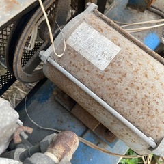 イワタニ　エアーコンプレッサー　2.2kwの画像