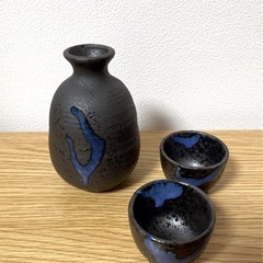 徳利、猪口セットの画像